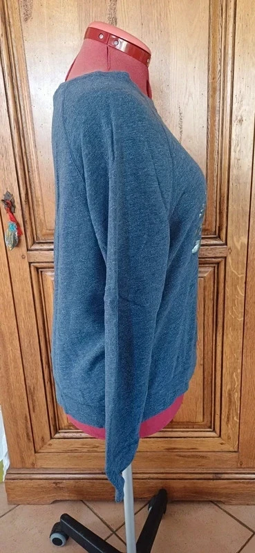 Blauwe hoodie van no were is net zo leuk als Las Vegas maat 40 – photo 6